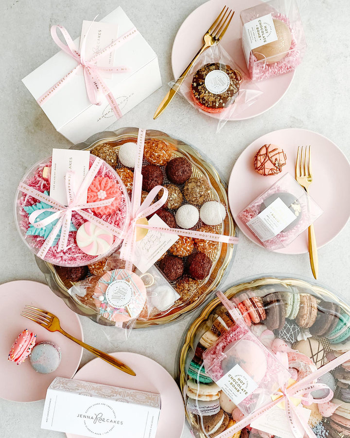 I'm Dreaming Of A Sweet Christmas - Jenna Rae Cakes