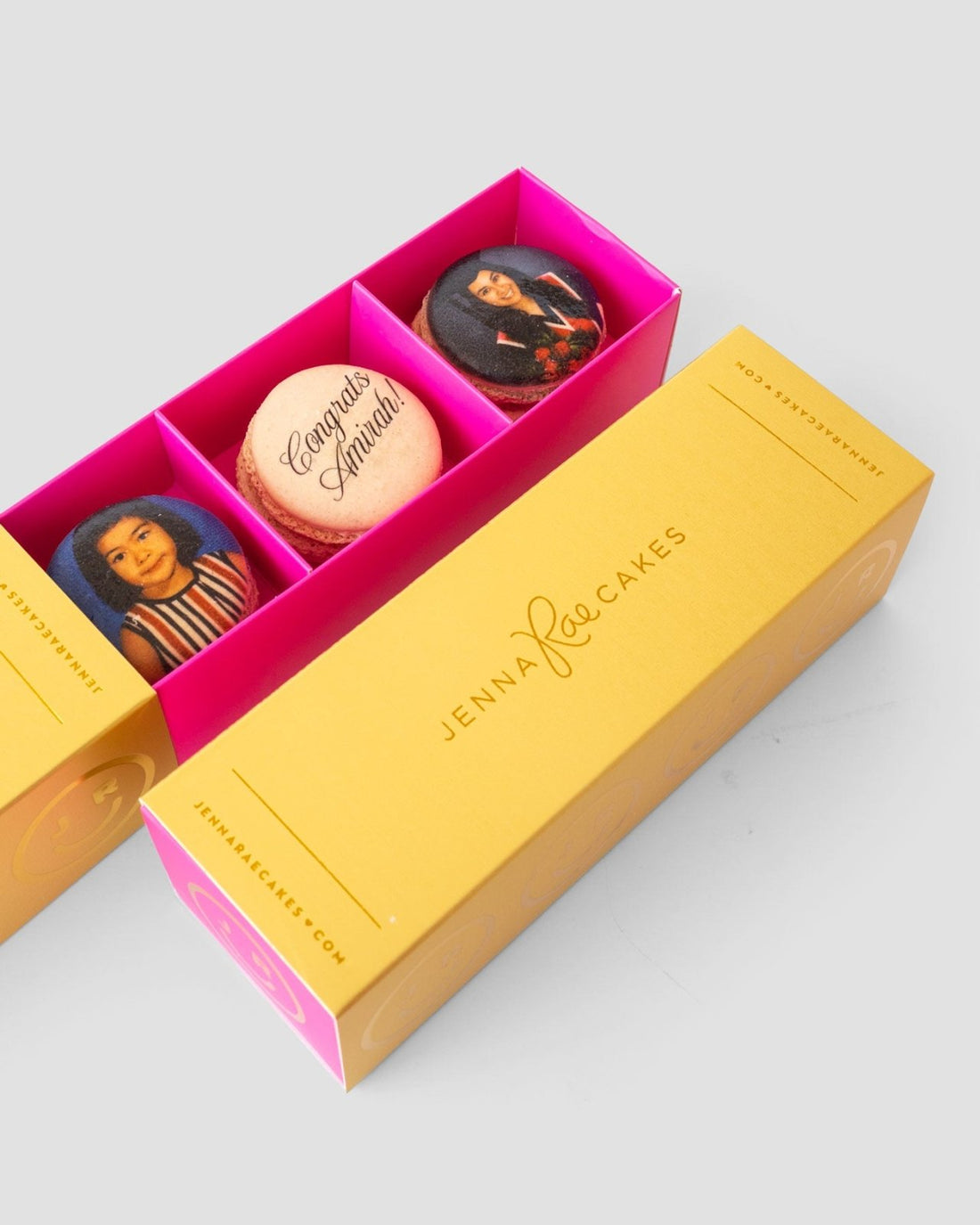 Graduation Printed Macaron Box